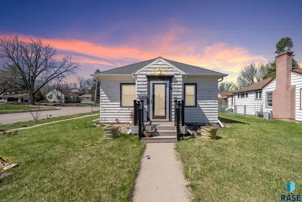 1737 S 7th Ave, Sioux Falls, SD 57105