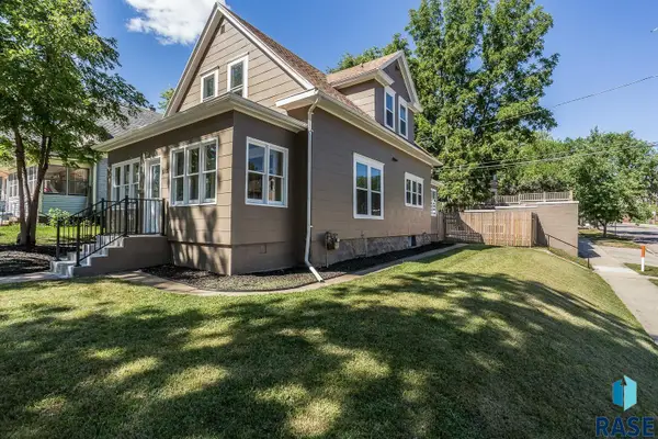 1001 S 1st Ave, Sioux Falls, SD 57105