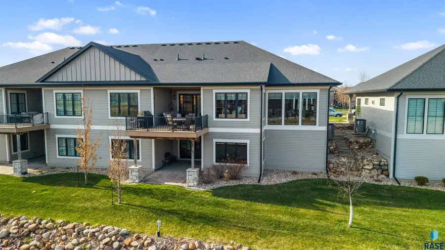 7508 S Grand Arbor Ct, Sioux Falls, SD 57108 - #3