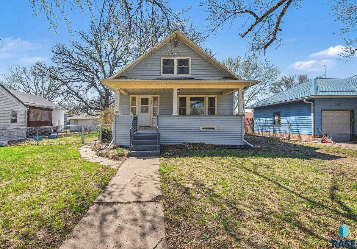 307 North St, Viborg, SD 57070 - #1