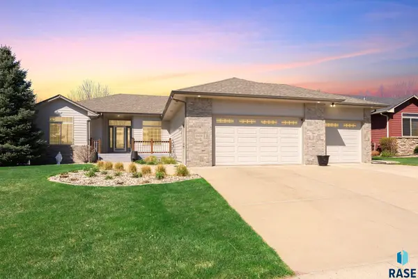 3805 S Mesquite Ave, Sioux Falls, SD 57110