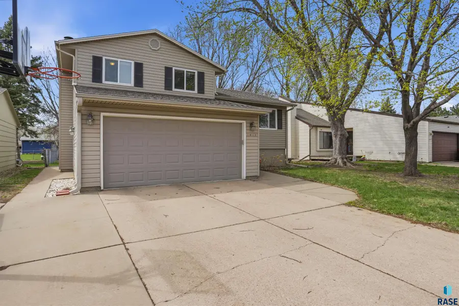 1817 S Berkshire Blvd, Sioux Falls, SD 57005 - #3
