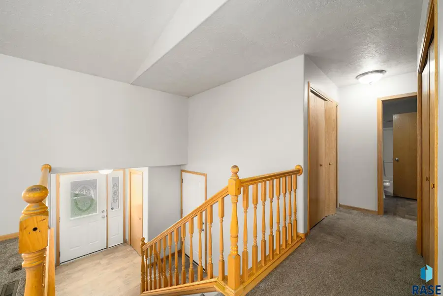 4116 W Newcomb St, Sioux Falls, SD 57108 - #3