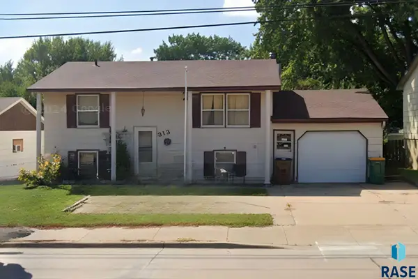 313 S Sycamore Ave, Sioux Falls, SD 57110