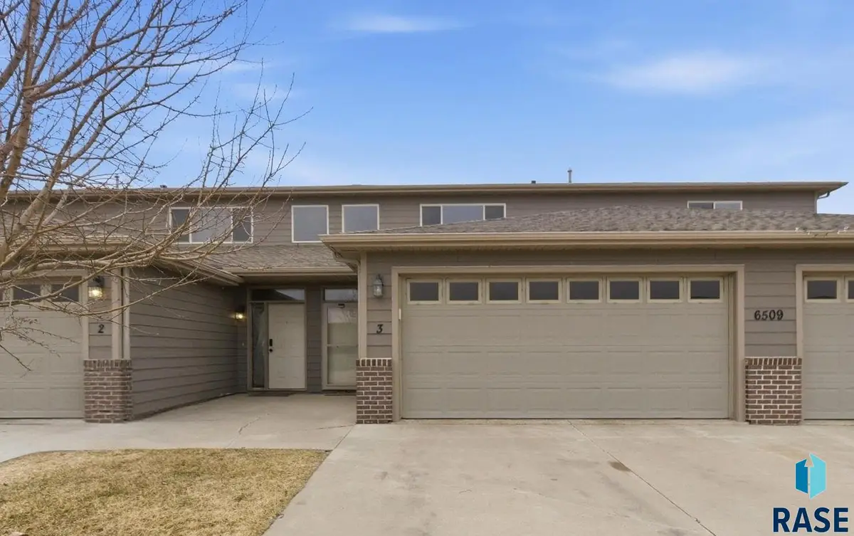 6509 S Tomar Rd, Sioux Falls, SD 57108 - #1