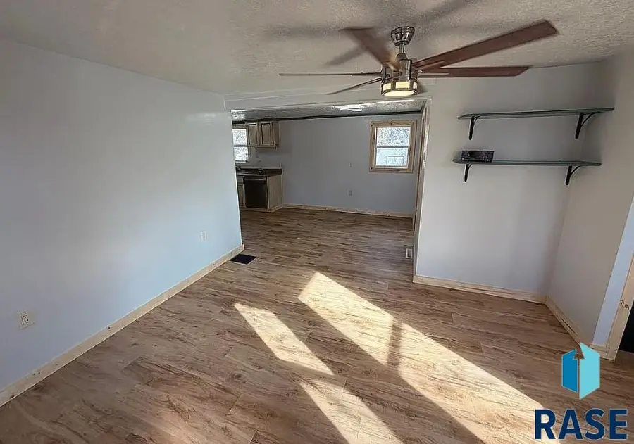 202 8th Ave S, Clear Lake, SD 57226 - #3