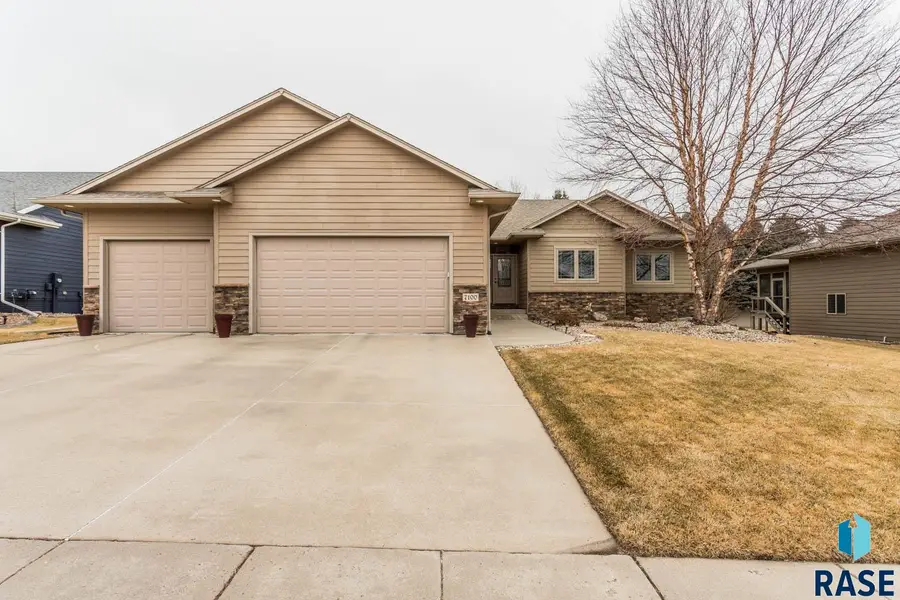 7100 E Archstone St, Sioux Falls, SD 57110 - #3