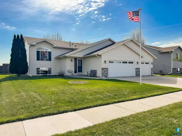 1812 S Monticello Ave, Sioux Falls, SD 57106