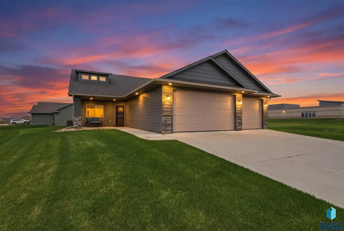 4001 E Brewster St, Sioux Falls, SD 57108 - #1