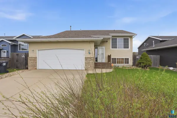 4408 S Galway Ave, Sioux Falls, SD 57106