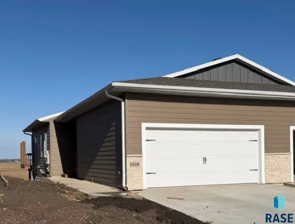3503 S Heather Ave, Sioux Falls, SD 57106