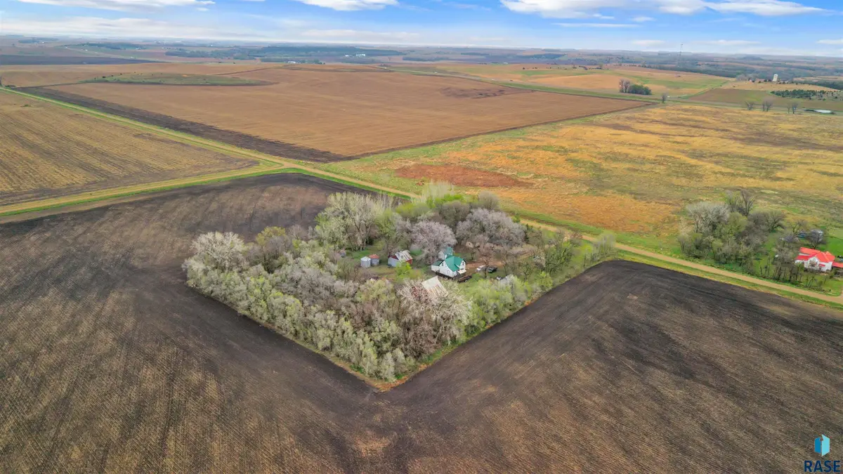 31015 470th Ave, Beresford, SD 57004 - #1