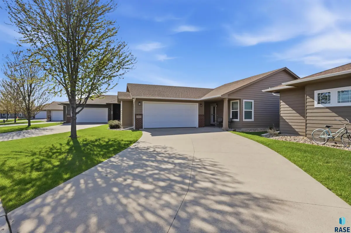 5505 E Schave St, Sioux Falls, SD 57110 - #1