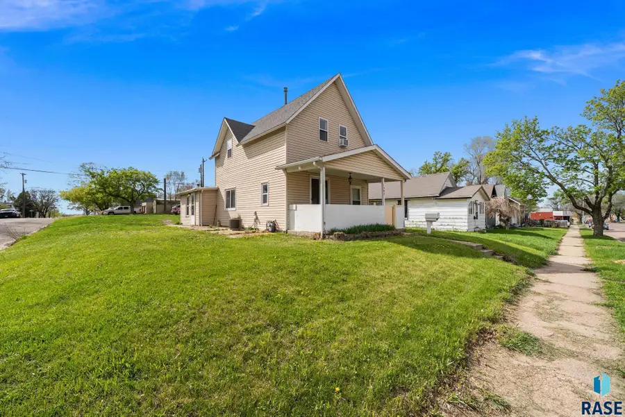 1303 N Main Ave, Sioux Falls, SD 57104 - #3