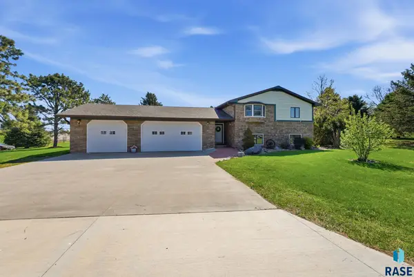 26574 466th Ave, Sioux Falls, SD 57106