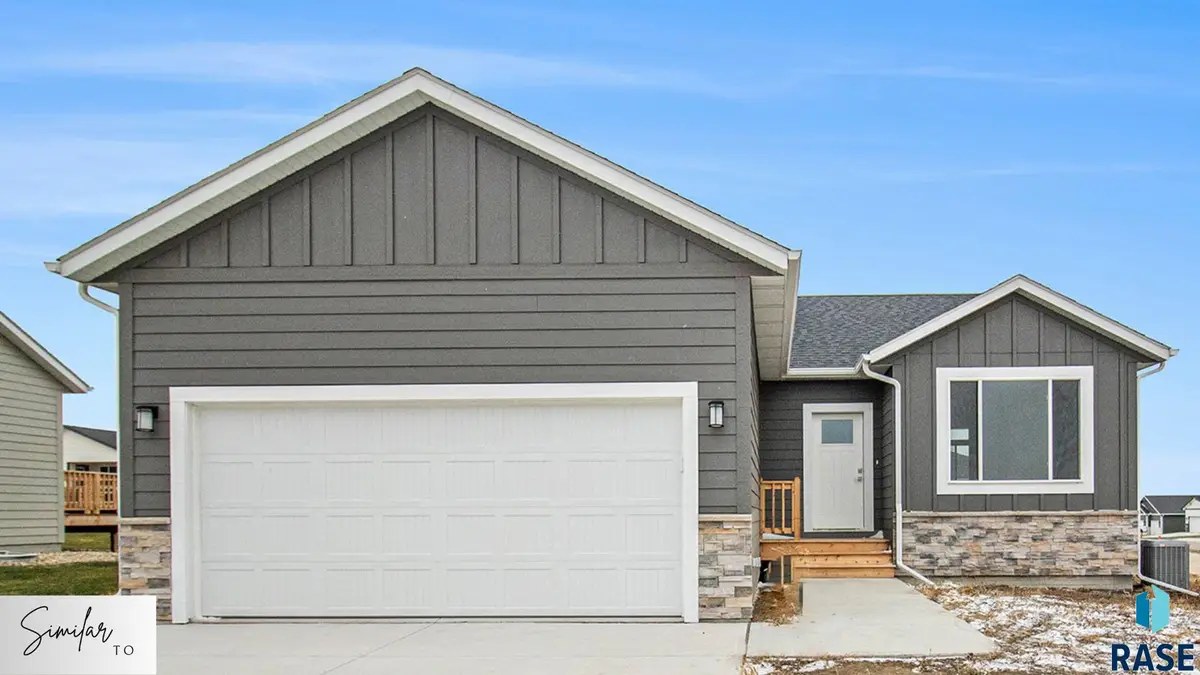 316 S Willow Spring Dr, Sioux Falls, SD 57110 - #1