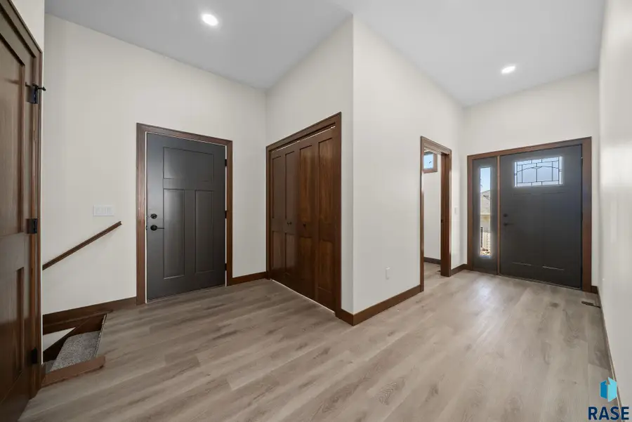 7804 E Bull Pine Trl, Sioux Falls, SD 57110 - #3