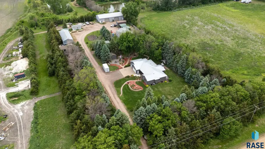 47027 272nd St, Tea, SD 57064 - #2