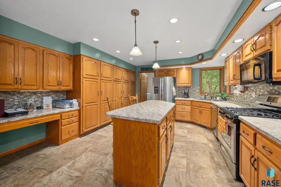 47027 272nd St, Tea, SD 57064 - #3