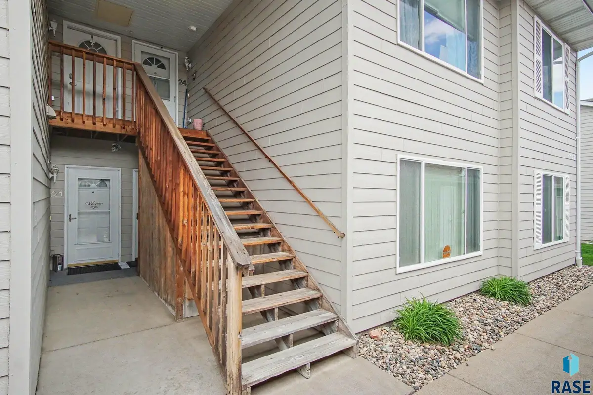 7107 W 56th St #22, Sioux Falls, SD 57106 - #1