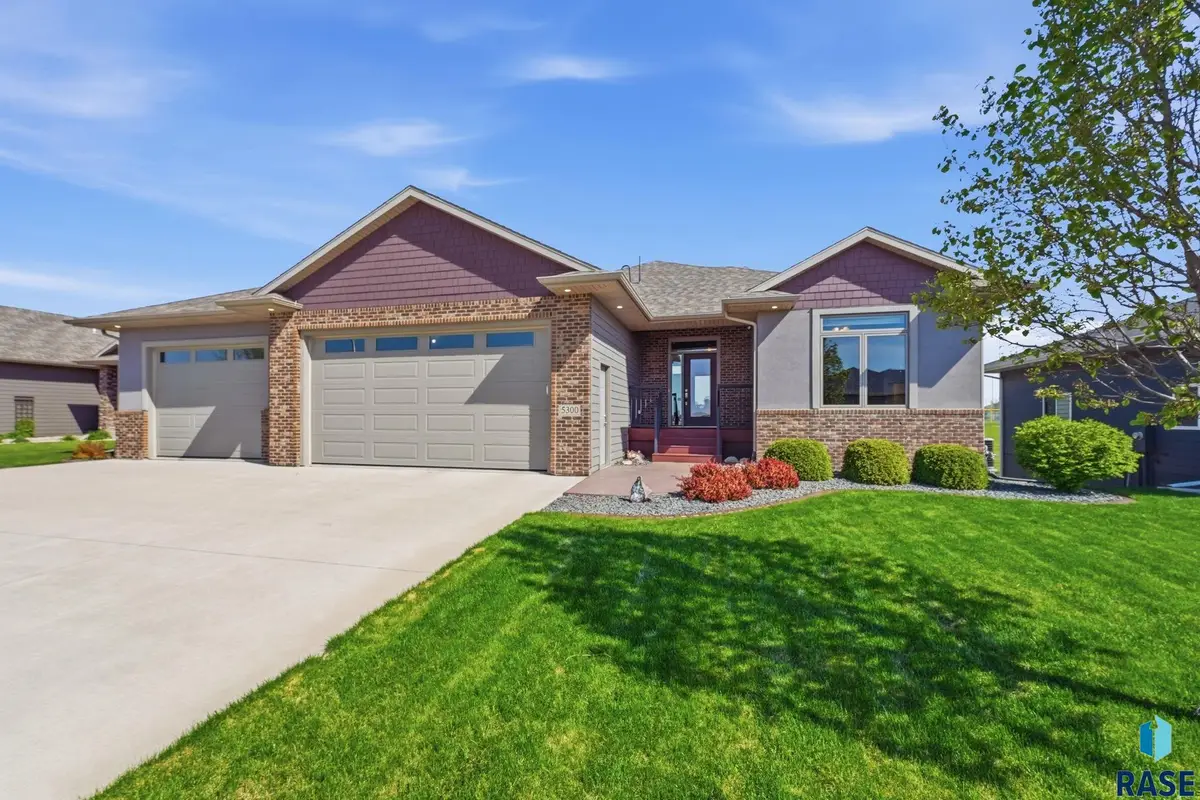 5300 E Harmodon St, Sioux Falls, SD 57110 - #1