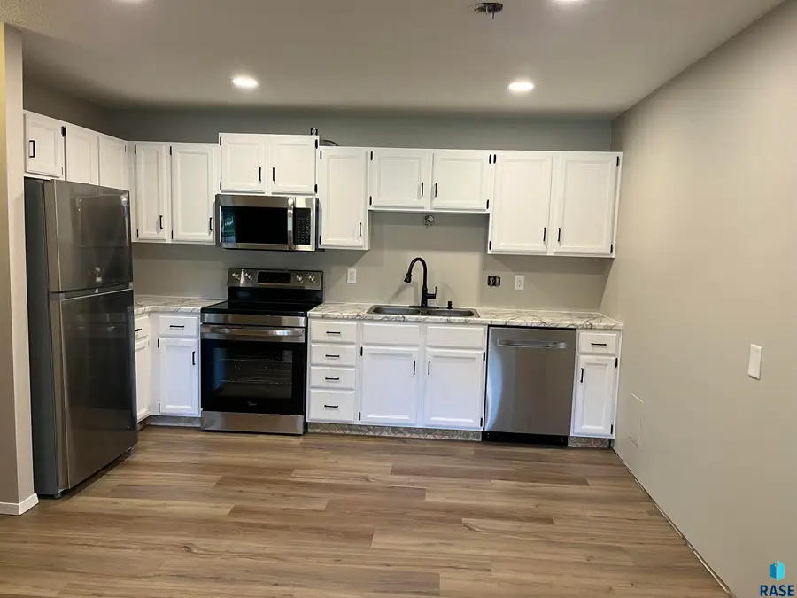 3708 S Terry Ave #110, Sioux Falls, SD 57106 - #3