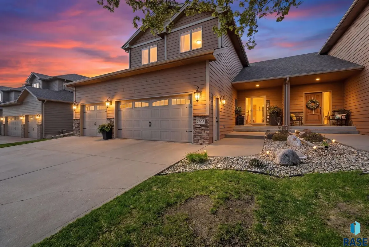 7303 S Grand Arbor Ct, Sioux Falls, SD 57108 - #1