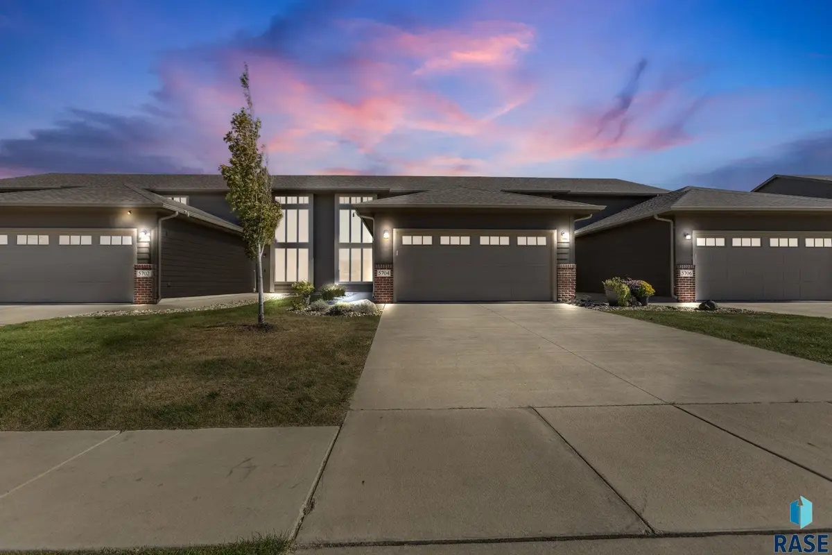 5704 S Woodlily Ave, Sioux Falls, SD 57108 - #1