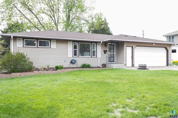 921 S Conklin Ave, Sioux Falls, SD 57103
