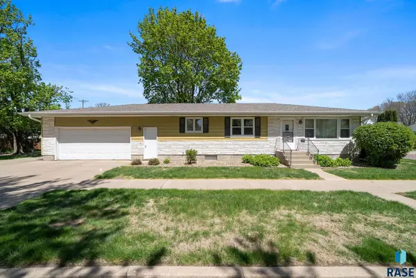 2100 W Brookings St, Sioux Falls, SD 57104