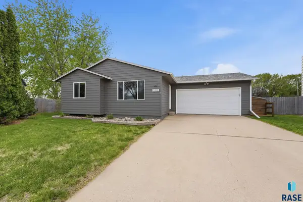3312 S Steven Cir, Sioux Falls, SD 57106