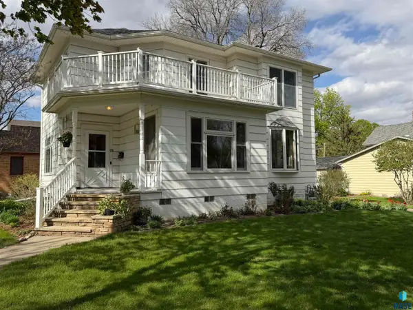504 N Estey St, Luverne, MN 56156
