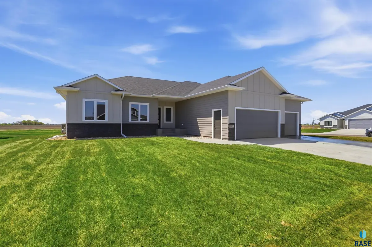 205 E 8th St, Tea, SD 57064 - #1