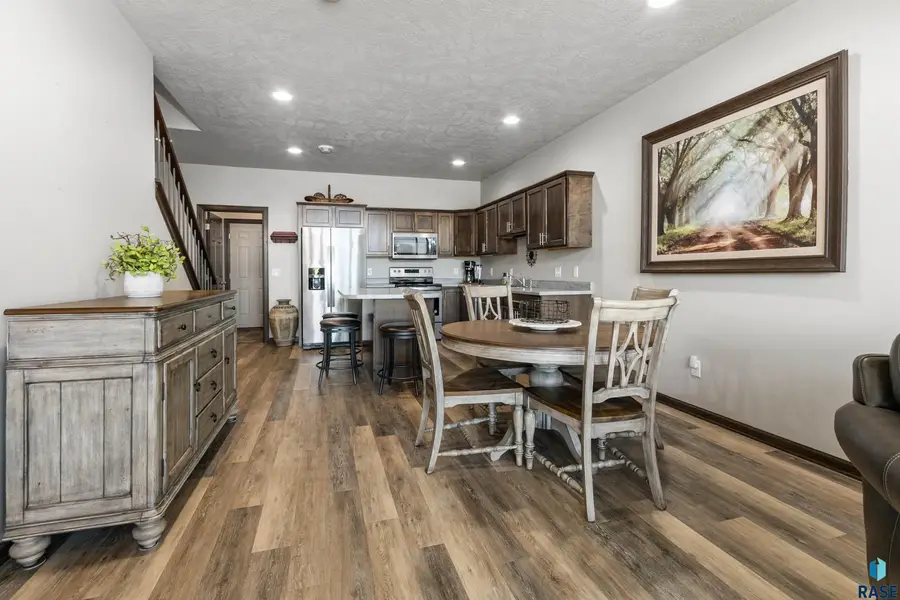 7416 E 45th St, Sioux Falls, SD 57110 - #3