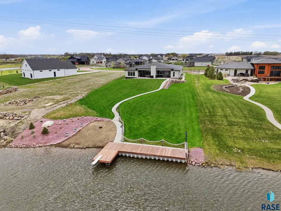 518 Brody Ct, Harrisburg, SD 57032 - #3