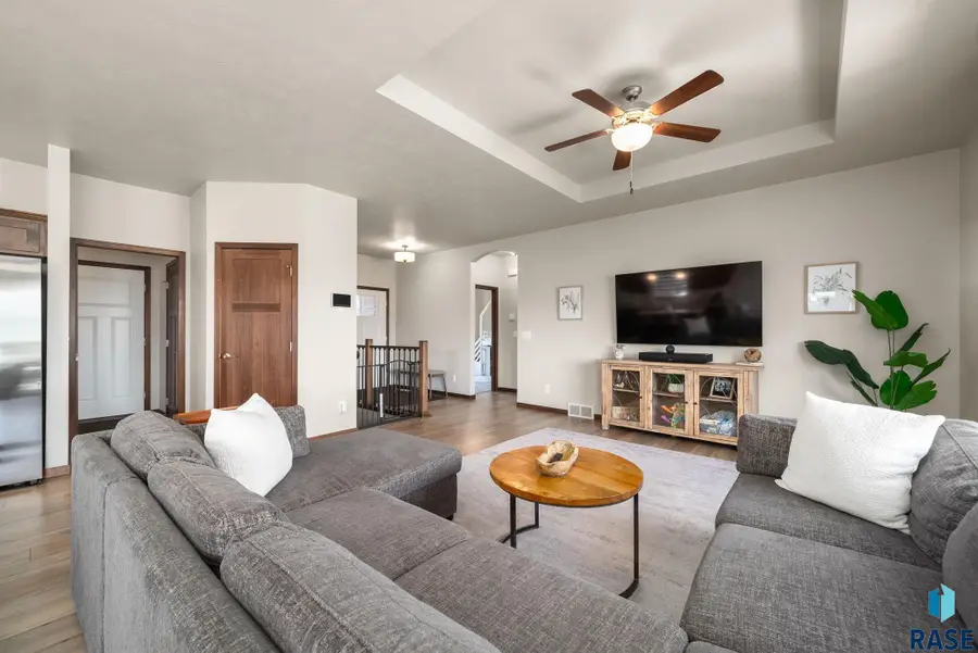 9012 W 23rd St, Sioux Falls, SD 57106 - #3