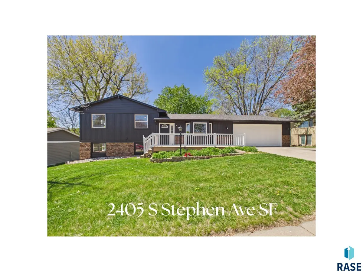 2405 S Stephen Ave, Sioux Falls, SD 57103 - #1