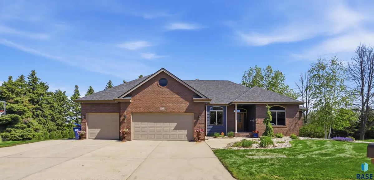 3548 S Spencer Blvd, Sioux Falls, SD 57103 - #1