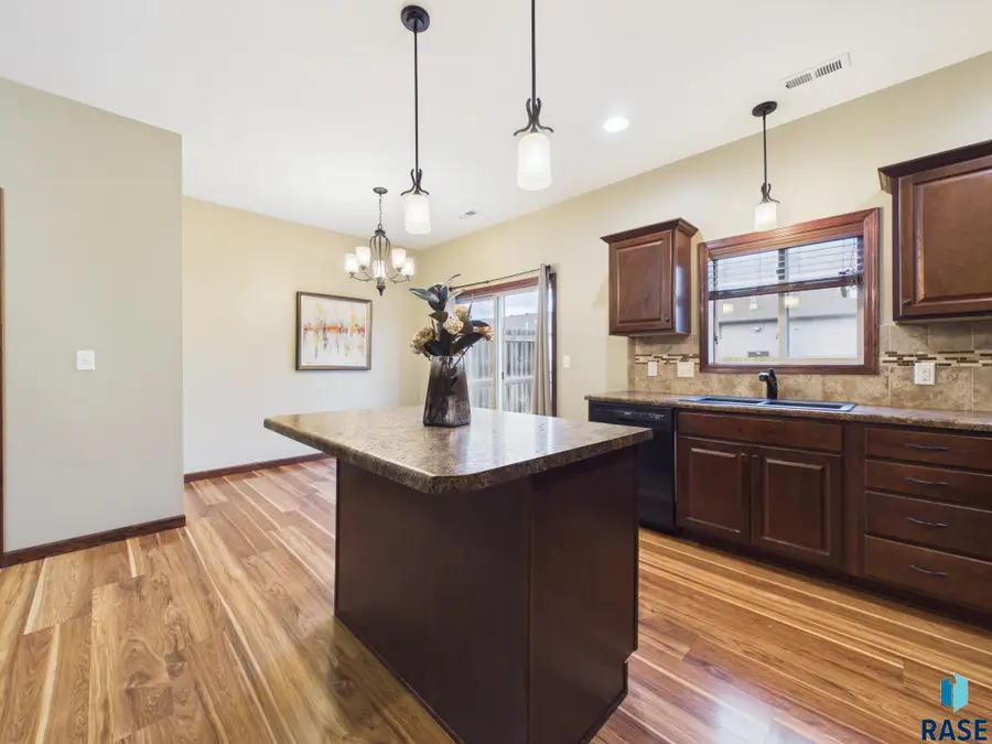 6810 S Witzke Ave, Sioux Falls, SD 57108 - #3
