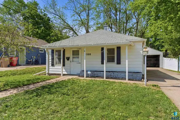 1508 W 28th St, Sioux Falls, SD 57105
