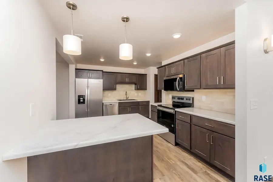 6133 S Bison Pl, Sioux Falls, SD 57108 - #3