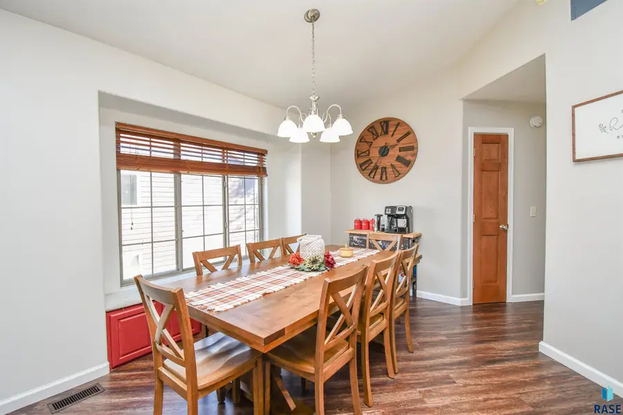 905 E Ryan Dr, Tea, SD 57064 - #3