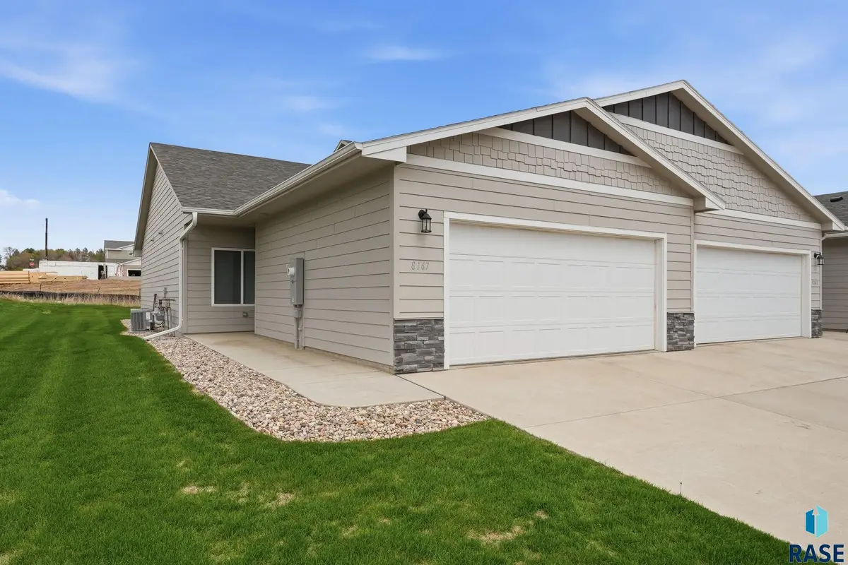 8167 E Tencate Pl, Sioux Falls, SD 57110 - #1