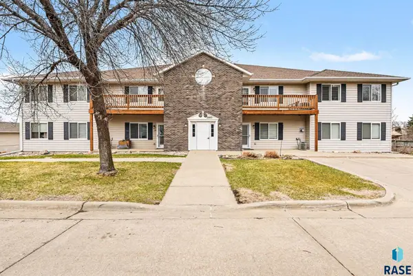 3300 W Miles Pl #202, Sioux Falls, SD 57108