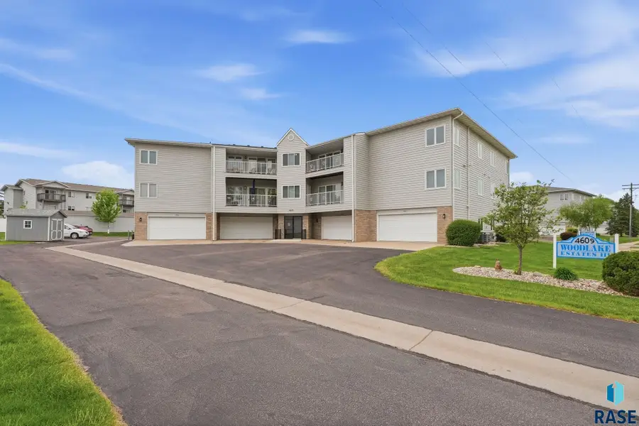 4609 S Oxbow Ave #304, Sioux Falls, SD 57106 - #2