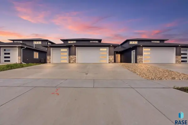 220 E Ivy Rd, Tea, SD 57064
