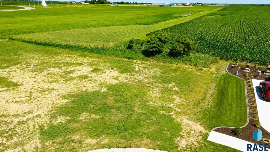 100 Whitster Cir, Hartford, SD 57033 - #3