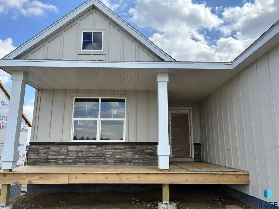 2117 E Alexa St, Brandon, SD 57005 - #2