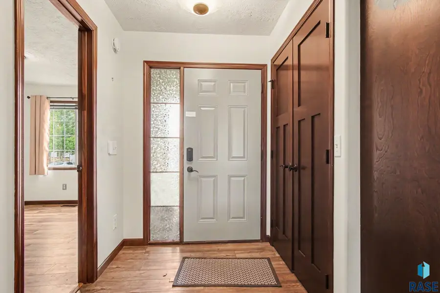 5016 S Winston Ln, Sioux Falls, SD 57108 - #2