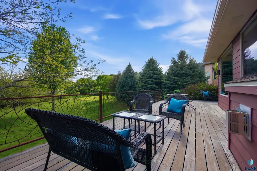 6811 E Split Rock Cir, Sioux Falls, SD 57110 - #3